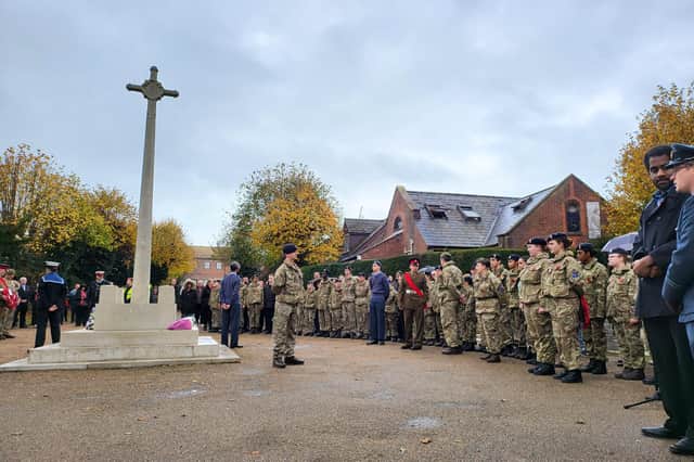 Crawley Remembrance Day service and parade 2021