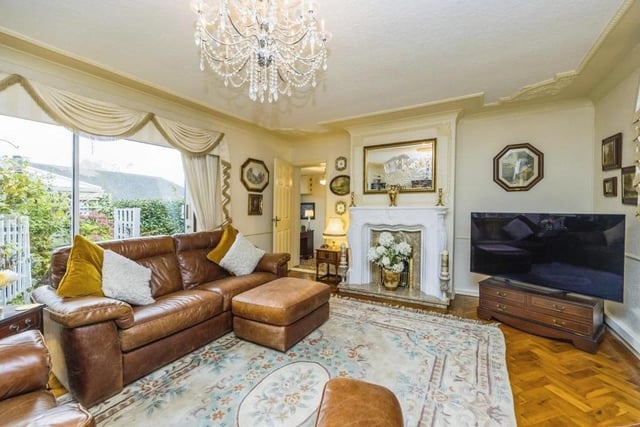 Bathe in luxury in the living room or lounge at the Ravenshead bungalow. With large windows overlooking the garden, it is as bright as it is comfortable. A gas fire with surround and parquet flooring add to its appeal.