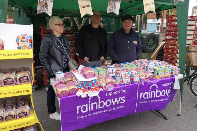 Representatives of Hovis attended the event, selling products, with the backdrop of a traditional bread van, to raise funds for Rainbows Children's Hospice.