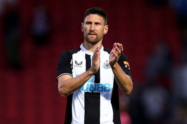 Much like Manquillo’s addition, Fernandez is in this team for his defensive solidity and his great Premier League experience. Outcast by Graeme Jones, maybe a change in management will help Fernandez become a Newcastle United regular once again?