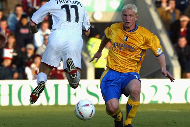 Bobby Hassell of Mansfield during the 2004 play-off semi-final.
