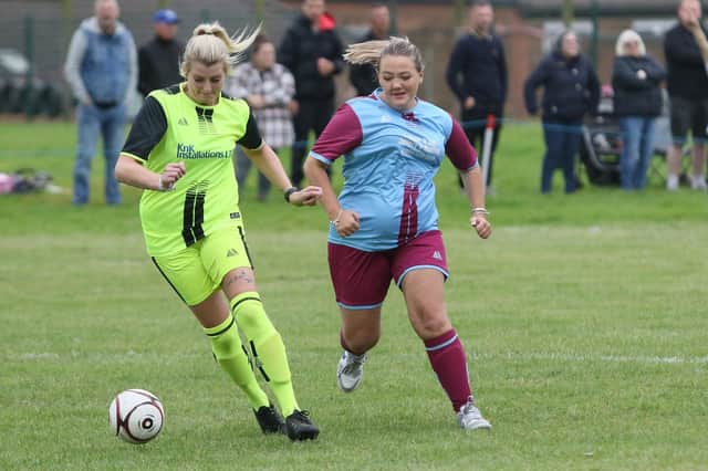 Two ladies teams from the Top House pub in Bulwell played a special charity match to raise funds for a popular pub regular