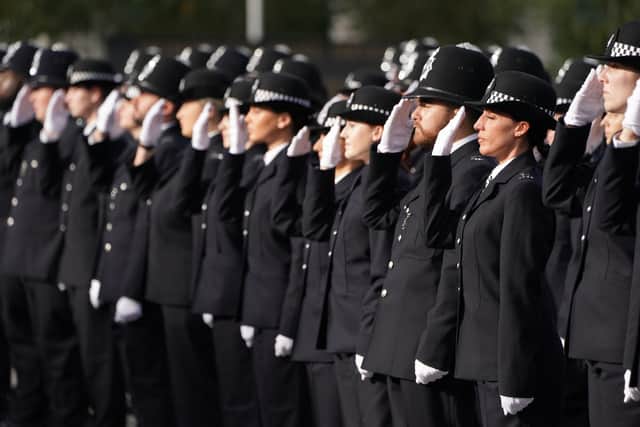 Fall in number of police officers in Nottinghamshire