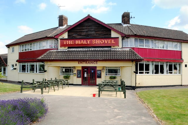 The Malt Shovel was a popular pub - and family restaurant - on Annesley Road. It closed in 2011 and is now the Bella Mia Italian restaurant, which is a popular and busy fixture of the town's eateries offering.