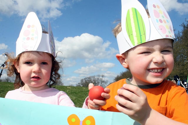 2009: Watnall Pre-school children Orla O'Kane and Samuel Halford-Maw have a go at egg rolling.