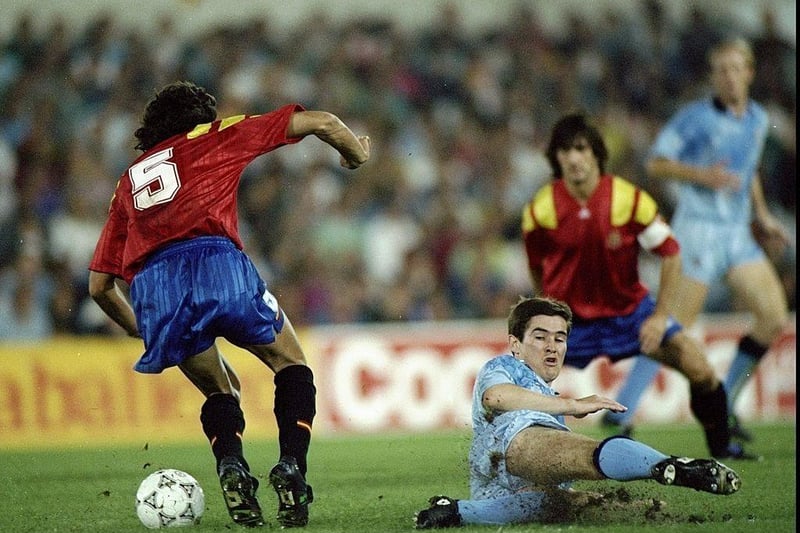 Nigel Clough puts in a tackle during an England game against Spain on 9 Sep 1992.