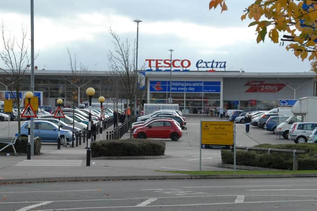 Shoppers have been left confused by the new Covid security rules at Tesco's store in Hucknall.