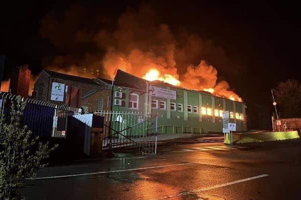 The fire at Savanna Rags in Mansfield has been burning through the night.