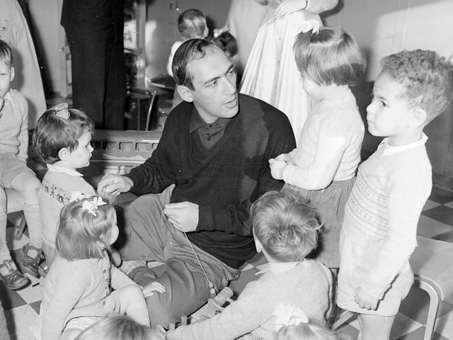 Comedian Bernard Bresslaw visiting Balerno's Dr Barnardos Home in November 1959.