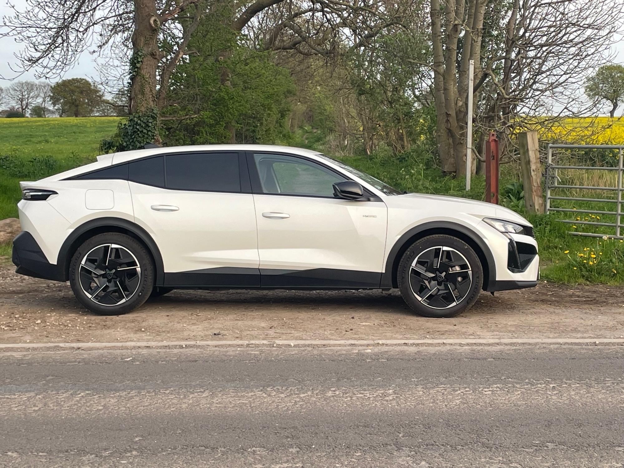 Car review: Peugeot 408 Allure | Hucknall Dispatch - Vimarsana News