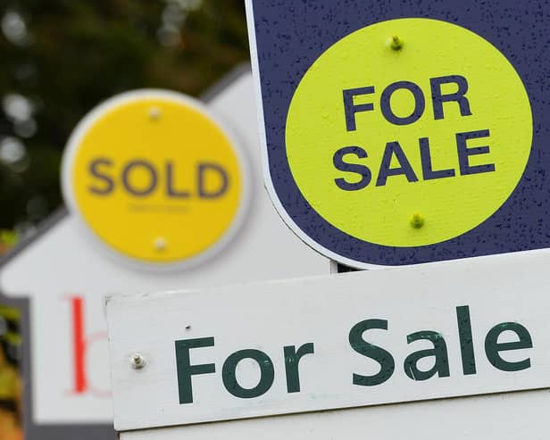 House prices remained steady in Ashfield in December, new figures show.