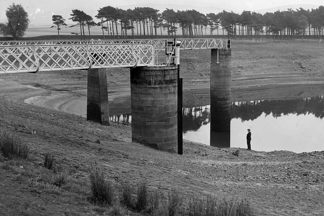 A near-empty Harelaw Reservoir above Balerno during a drought in 1950.