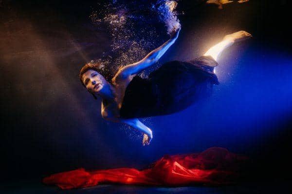 Sharon Watkins in The One That Got Away music video.