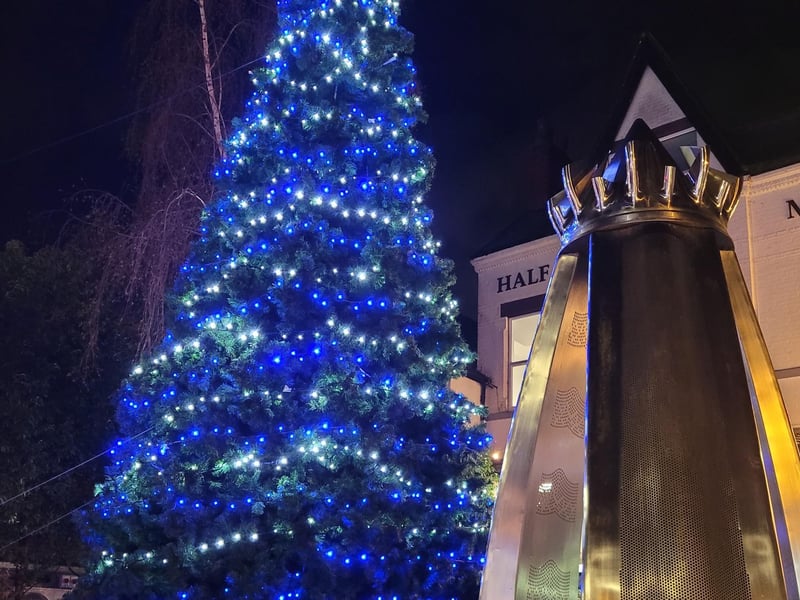 Hucknall's colourful Christmas tree