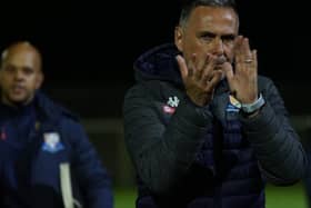 A disappointing night for United boss Steve Chettle (IMAGE: Mick Gretton)