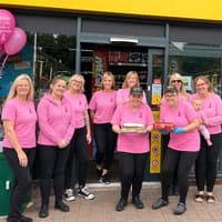 Peppers Stores in Hucknall goes pink for Breast Cancer Now