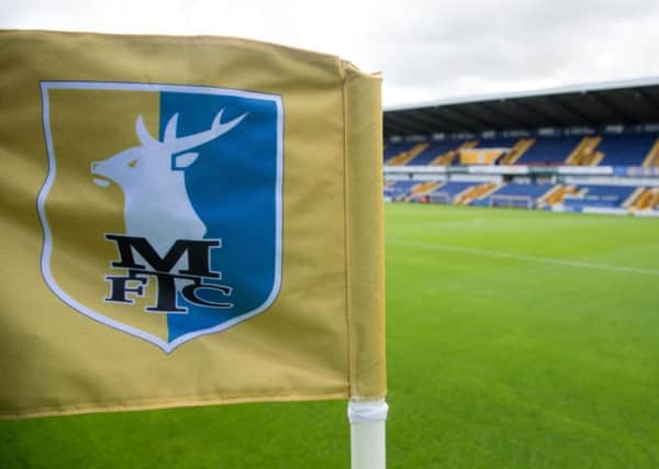 Stags' head physio Ross Hollinworth is to leave his post.