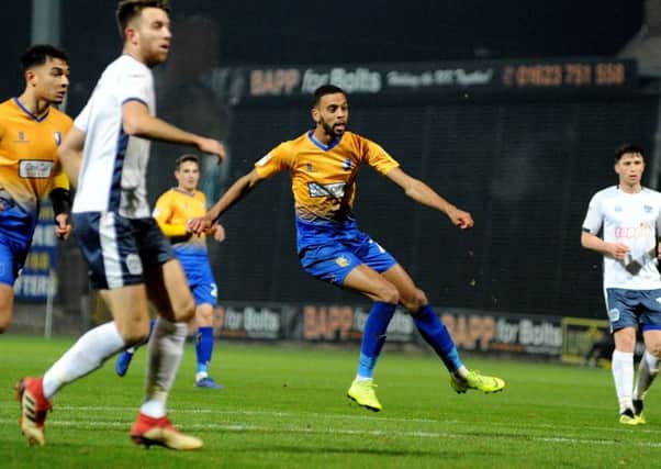 Mansfield Town v Bury.
CJ Hamilton fires off another second half shot.