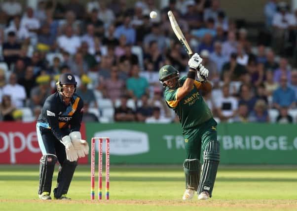 Nottinghamshire Outlaws in T20 action at Trent Bridge. (PHOTO BY: David Rogers/Getty Images)
