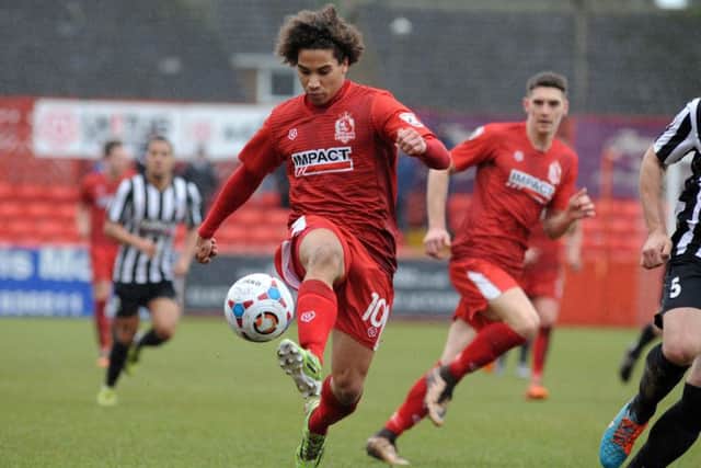 Alfreton Town v Corby Town.                                   
Jamie Jackson in first half action.