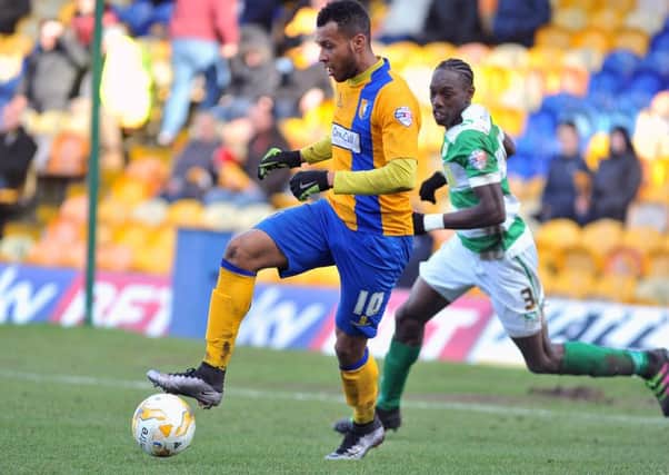 Matt Green takes on Yeovils Nathan Smith

Mansfield Town v Yeovil Town - Skybet League Two - One Call Stadium - Saturday 20 Feb 2016 - Photographer Steve Uttley