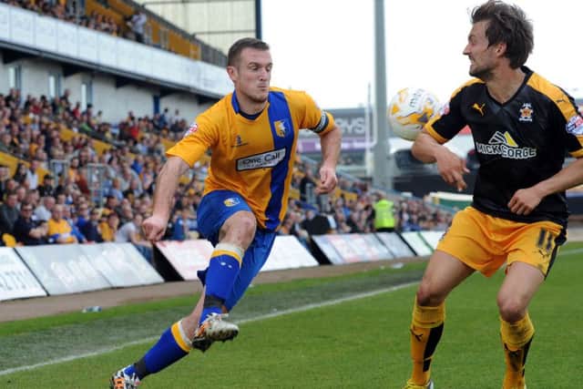 Mansfield Town v Cambridge Utd.
Lee Collins makes run down the left.